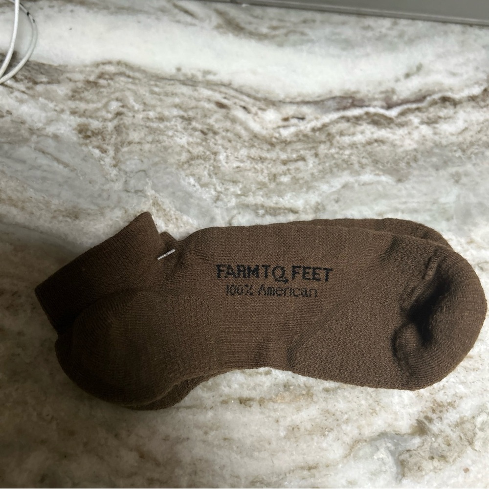 Farm To Feet Low Cut Socks Kids Hiking Size Large Brown New MADE IN  USA